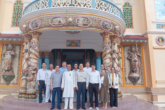 ĐOÀN BAN TÔN GIÁO TỈNH QUẢNG NGÃI ĐẾN CHÀO THĂM TÒA THÁNH TÂY NINH VÀO NGÀY 06-11-GIÁP THÌN (DL 06-12-2024)