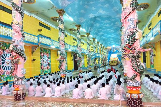 ĐOÀN QUAY PHIM CỦA ĐÀI TRUYỀN HÌNH VIỆT NAM (VTV1) ĐẾN GHI HÌNH NỘI Ô TÒA THÁNH TÂY NINH VÀO NGÀY 22-07-GIÁP THÌN (DL: 25-08-2024)